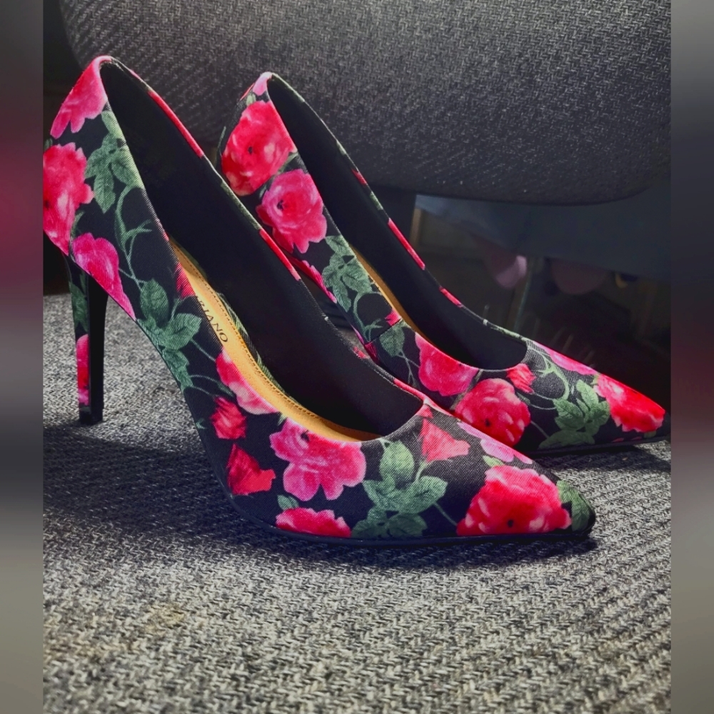 EUC Christain Siriano floral heels 👠